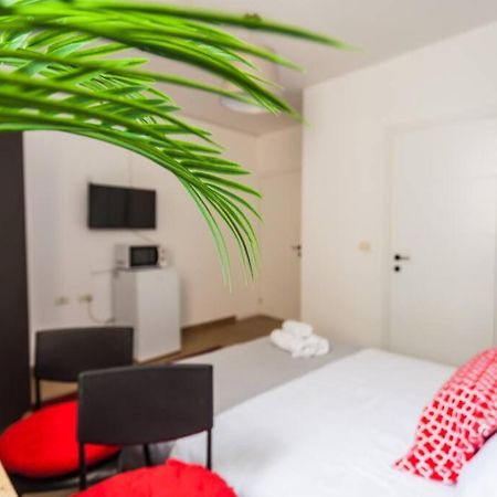 Perfectly Located Studio, Seaview, 2 Min To Sea! #6 Διαμέρισμα Τελ Αβίβ Εξωτερικό φωτογραφία